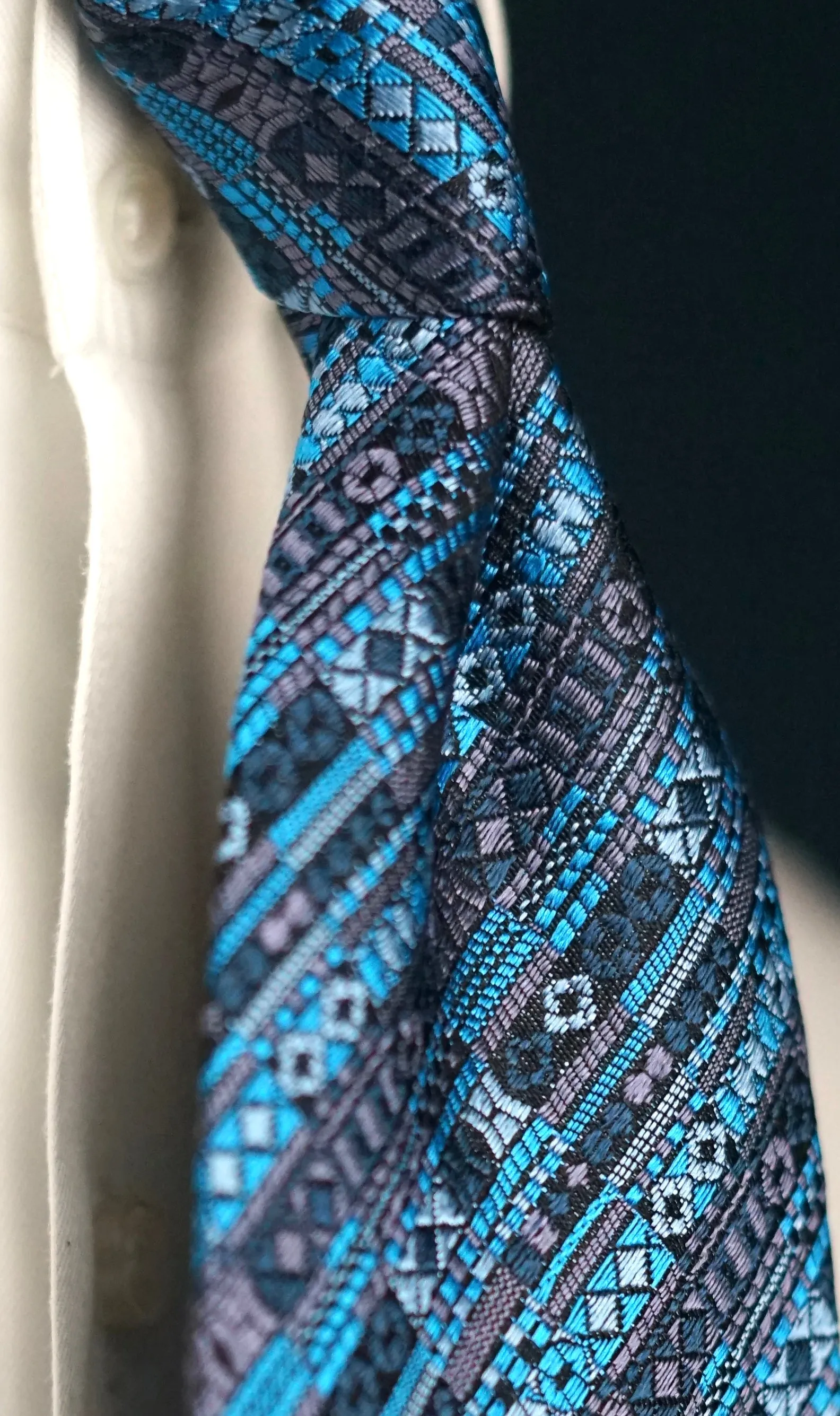 Callisto Vintage Tie