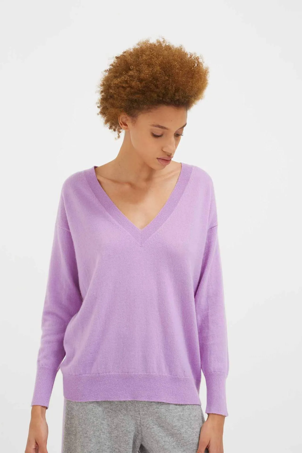 Cashmere V-Neck, Lilac