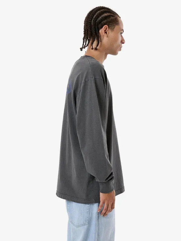 SHADOW OVERSIZED FIT LONG SLEEVE TEE