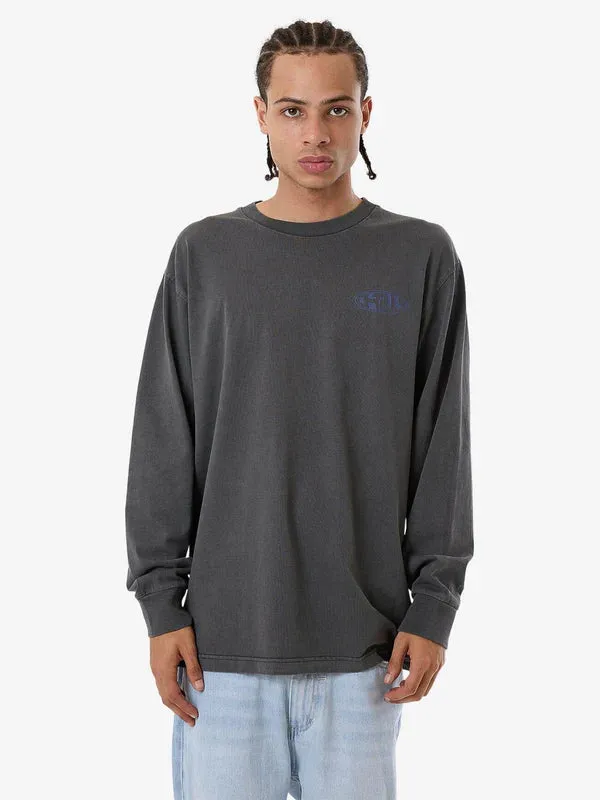 SHADOW OVERSIZED FIT LONG SLEEVE TEE