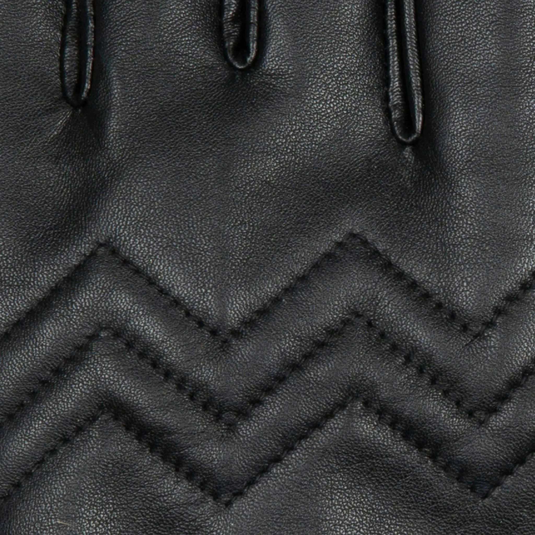 Women’s Fingerless Leather Gloves with Quilted Chevron Design